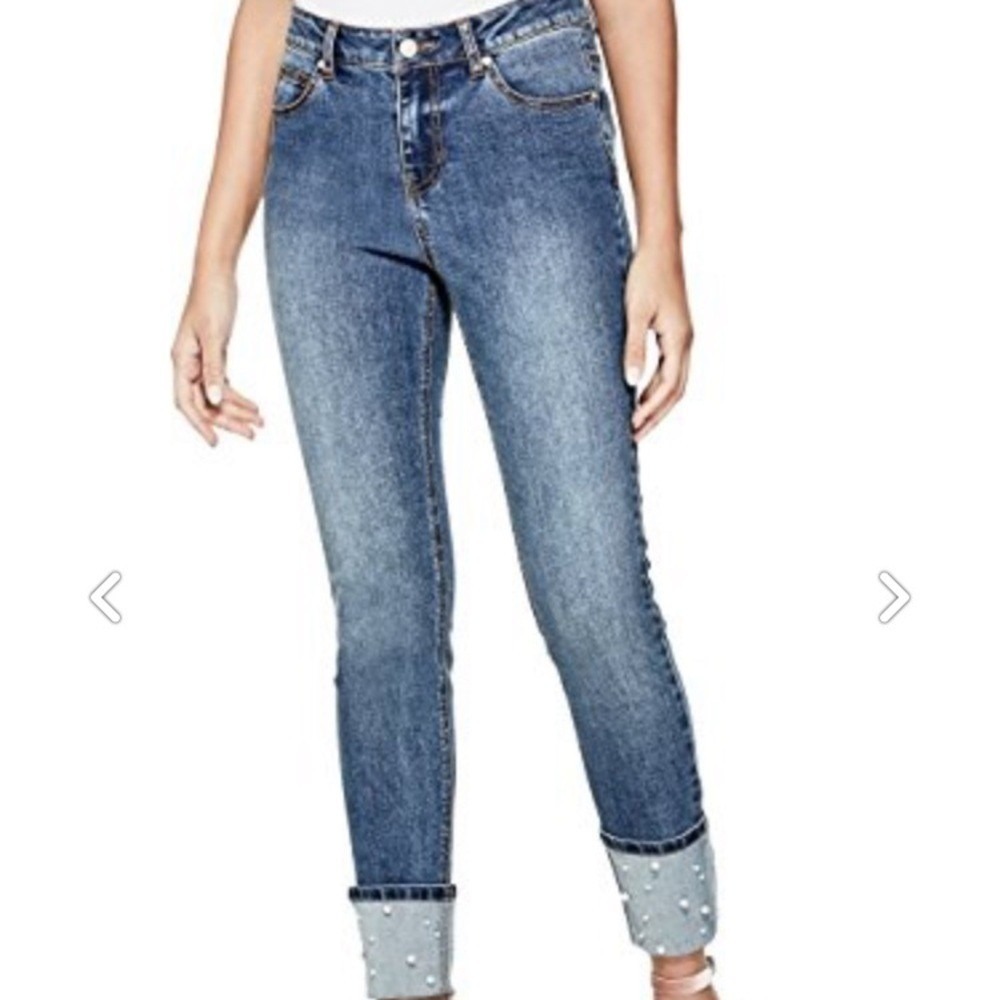 GUESS Pearl Cuff‎ hem  Jeans light wash size 27 logo